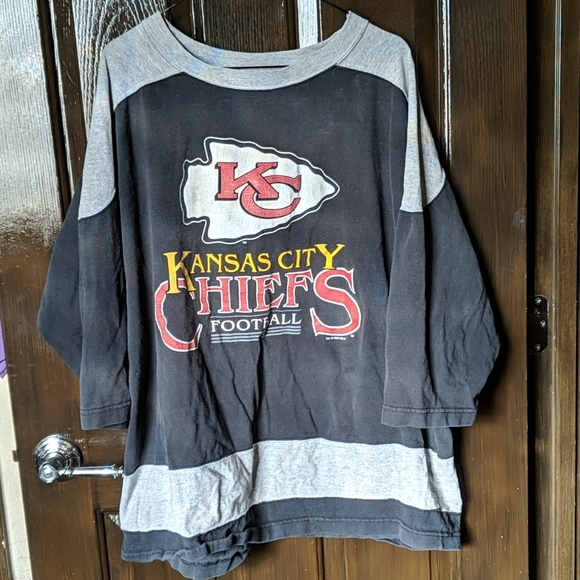 jolstens Other - Vintage KC Chiefs 3/4 sleeve Black T